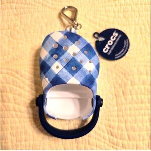 BATH AND BODY WORKS x Crocs hand sanitizer holder